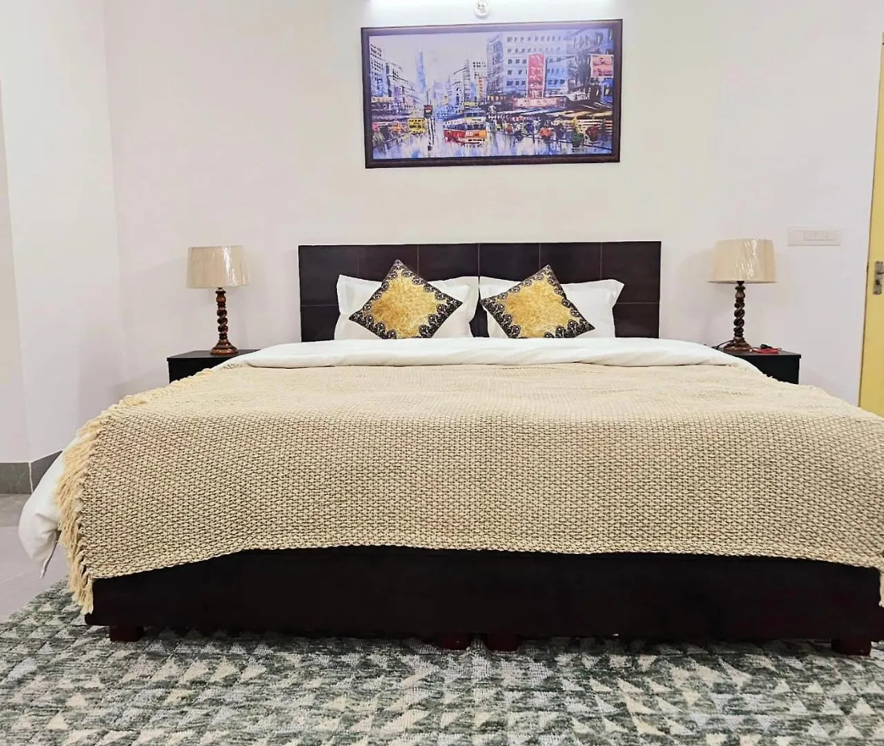 Lux Studio By Epic Stay Gurgaon 3*,  Hindistan