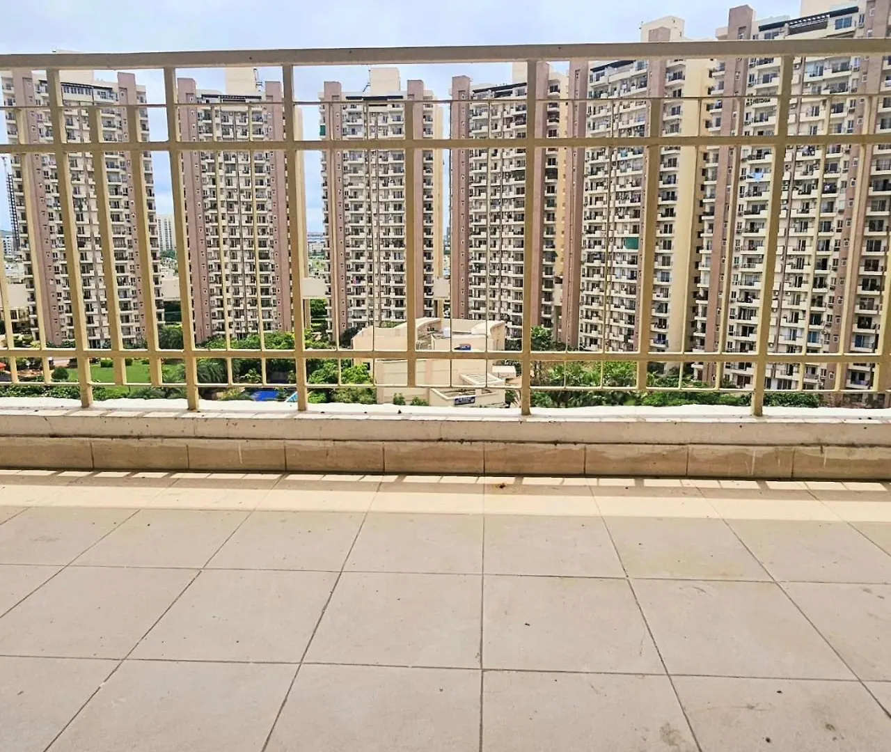 Lux Studio By Epic Stay Gurgaon 3*,