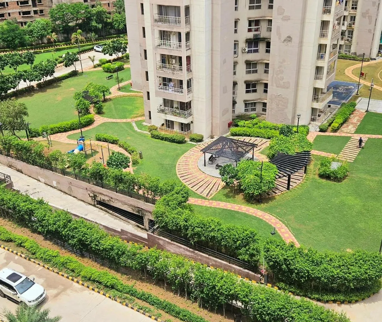 Lux Studio By Epic Stay Gurgaon Otel